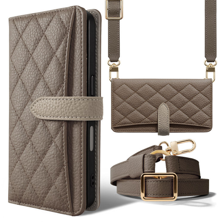 【ショルダーストラップ付き】 ベルト付き｜カード収納｜キルティング柄｜手帳型 iPhoneケース